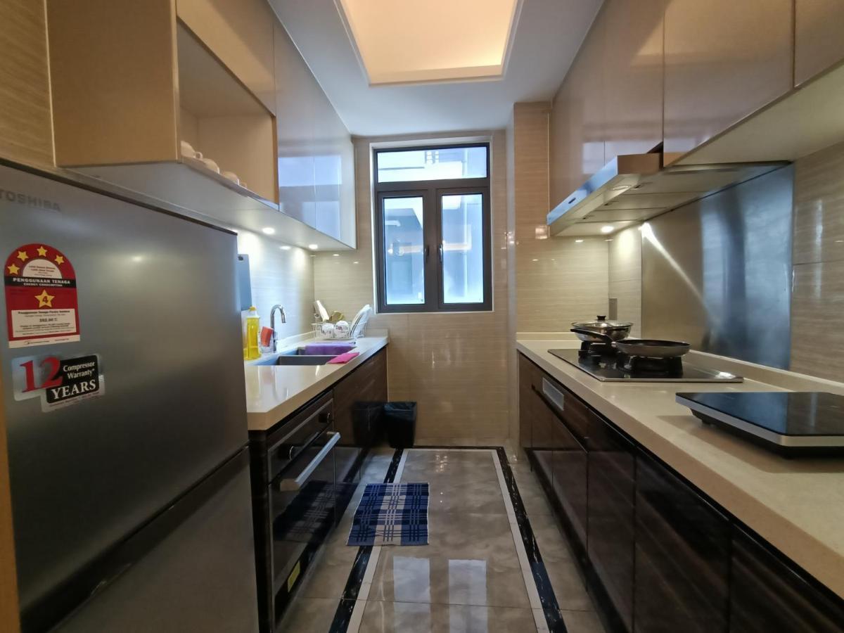 R&F Princess Cove Premium Homestay Famaily Johor Bahru Extérieur photo