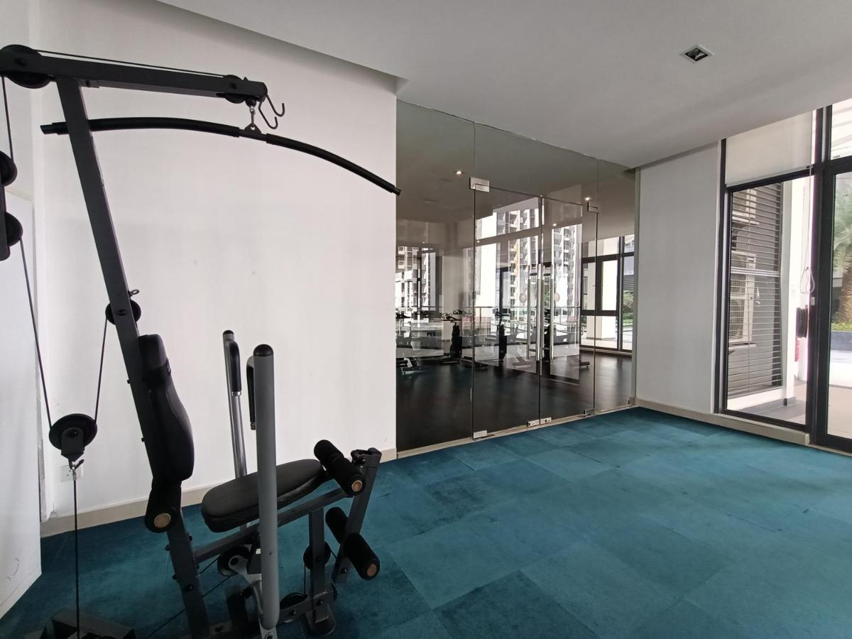 R&F Princess Cove Premium Homestay Famaily Johor Bahru Extérieur photo
