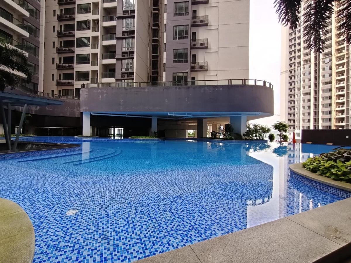 R&F Princess Cove Premium Homestay Famaily Johor Bahru Extérieur photo