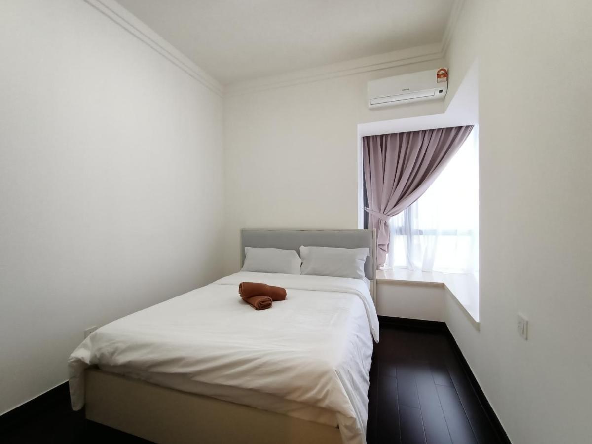 R&F Princess Cove Premium Homestay Famaily Johor Bahru Extérieur photo